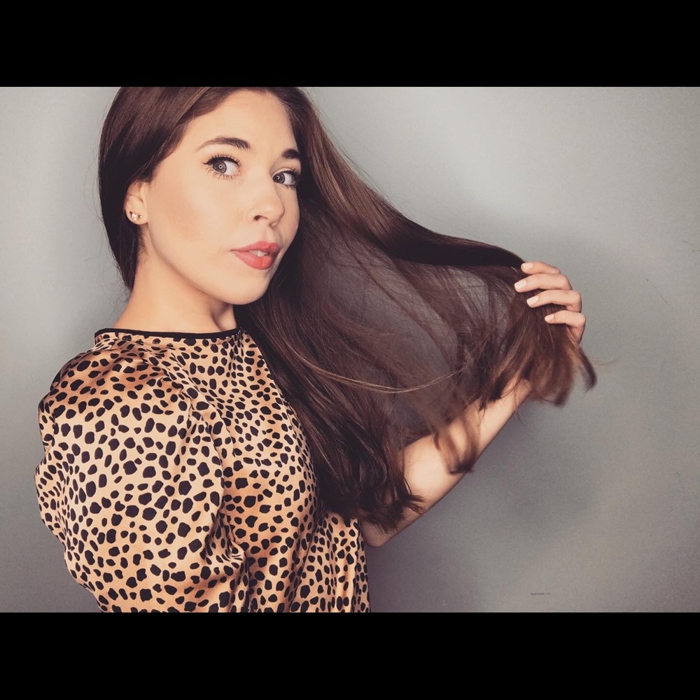Meet your Posher, Laura Lydia